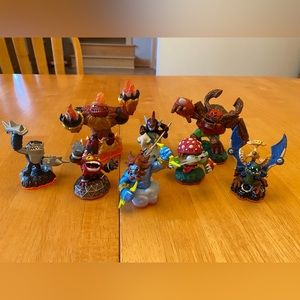 Skylanders giants 8 pack
